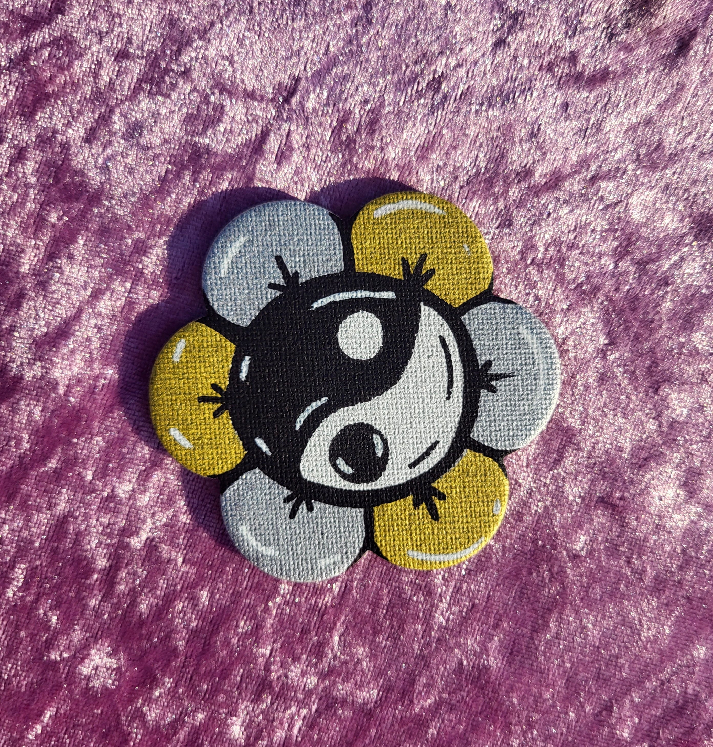 "Floral Yang" Magnet