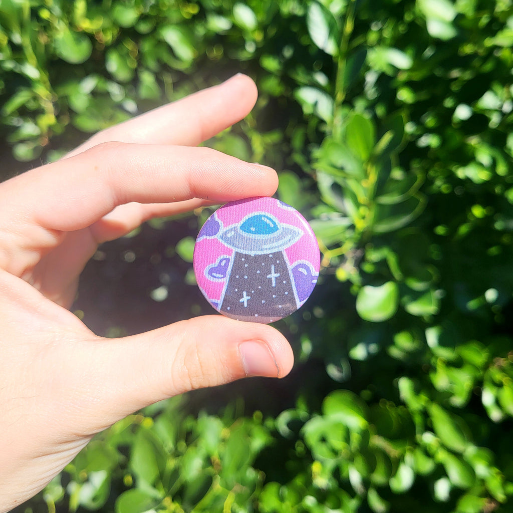 Spaceship Magnet